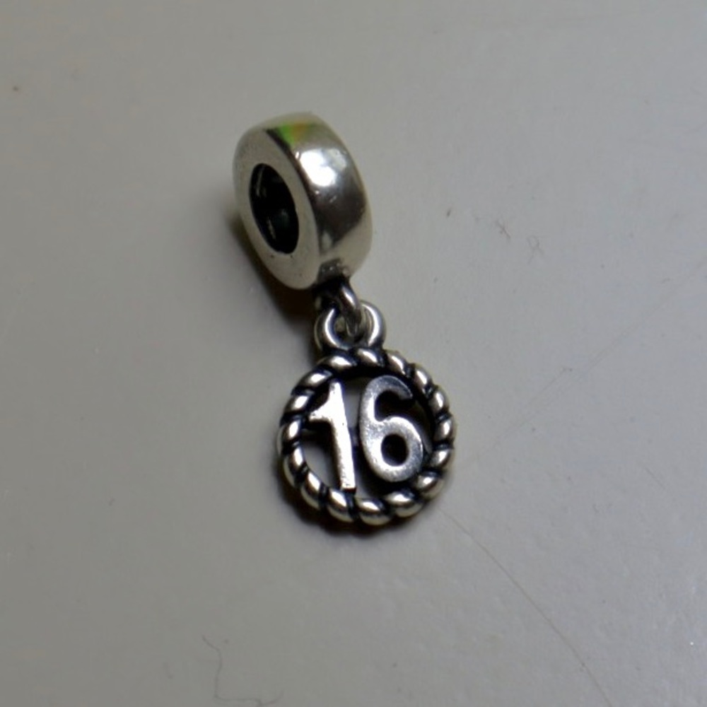 Pandora ✨Retired✨ “16” Charm
